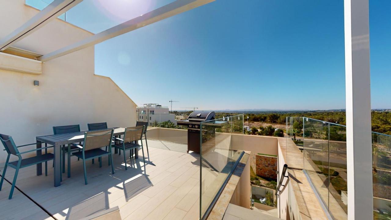 Colinas Golf, Luxury Penthouse *