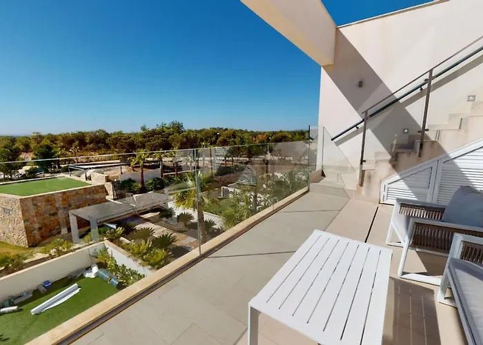 Las Colinas Golf, Luxury Penthouse