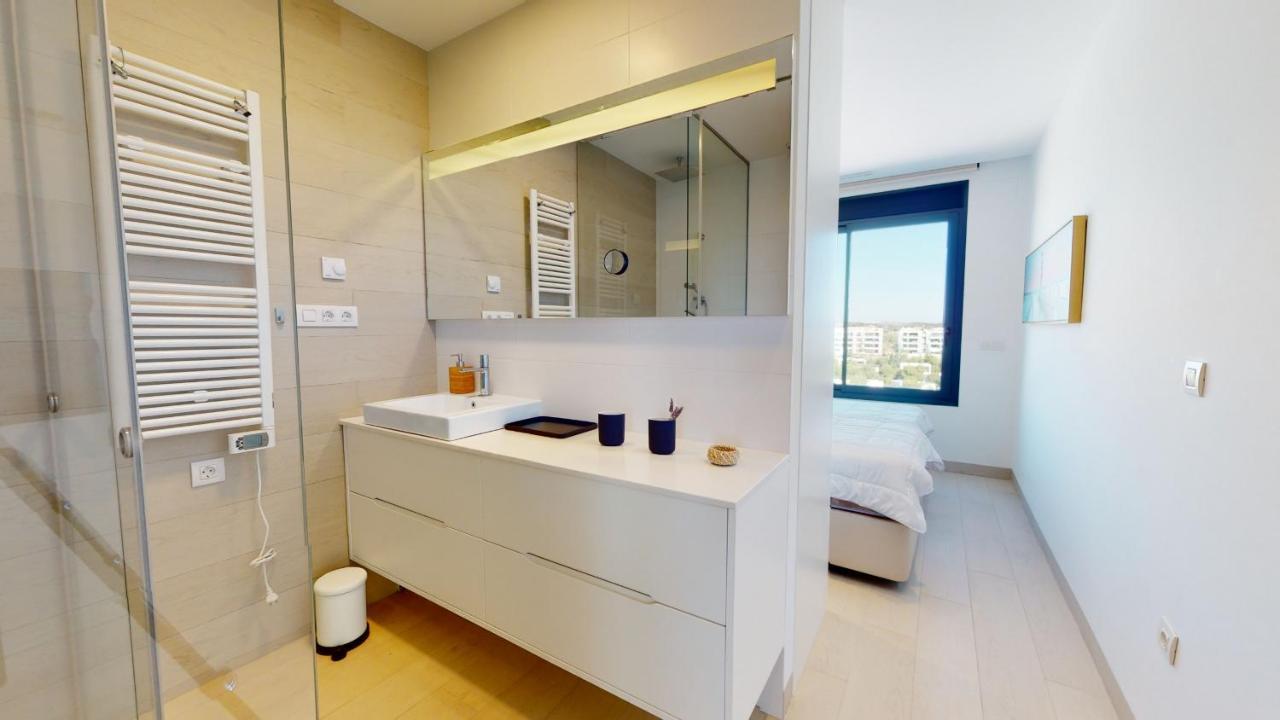 Colinas Golf, Luxury Penthouse